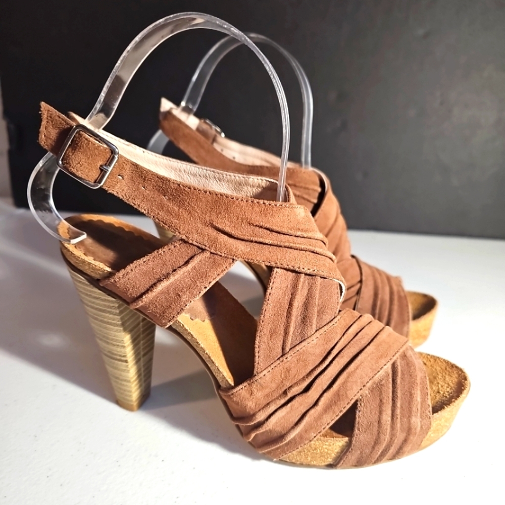 CORDANI Russel Surla Flexible STRAPPY SUEDE Platform HEEL SIZE 36 (5.5 US) VGUC
